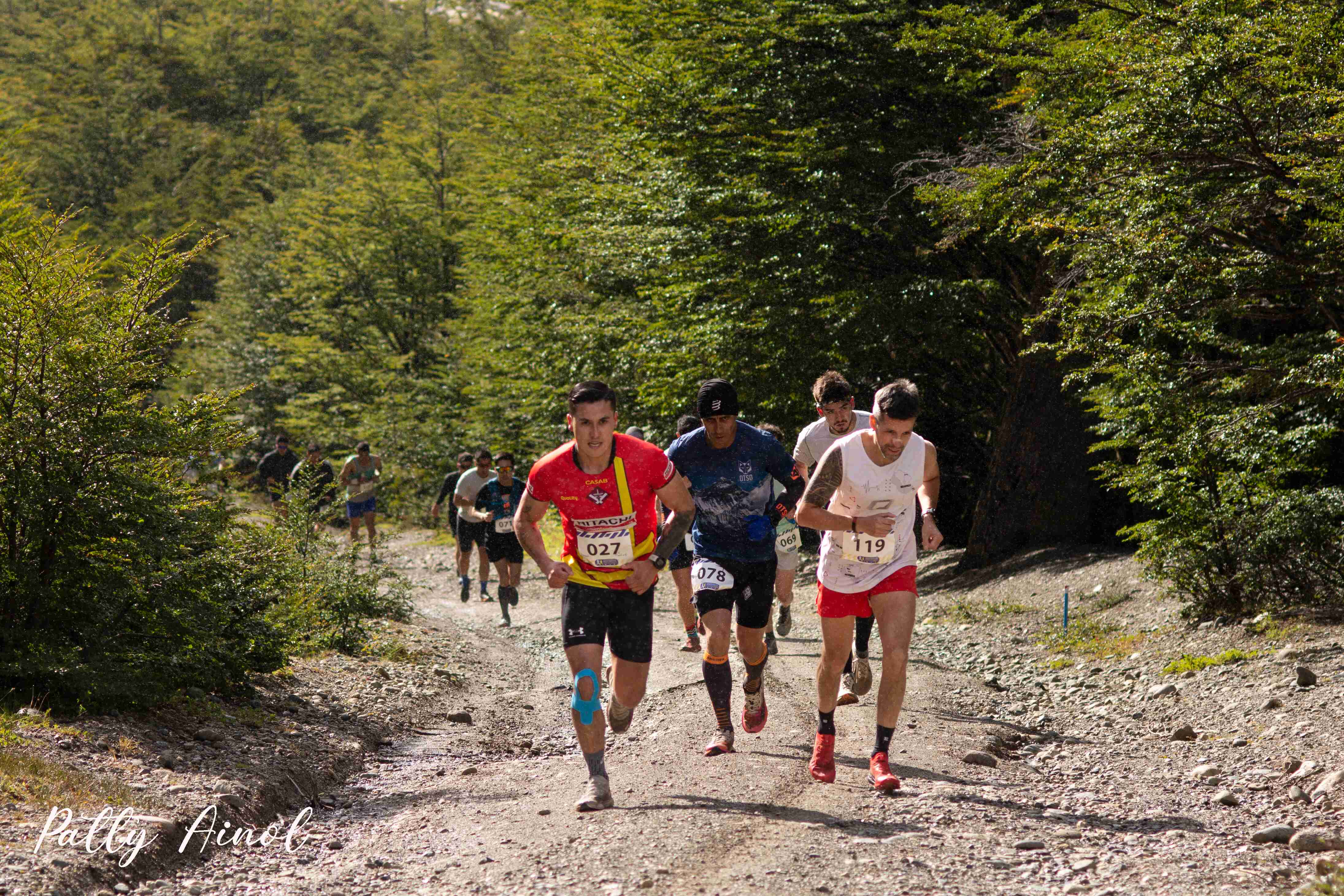 Corredor en ascenso técnico